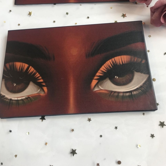 INDIE BRAND MAKEUP Eyeshadow Palette - Picture 4 of 7